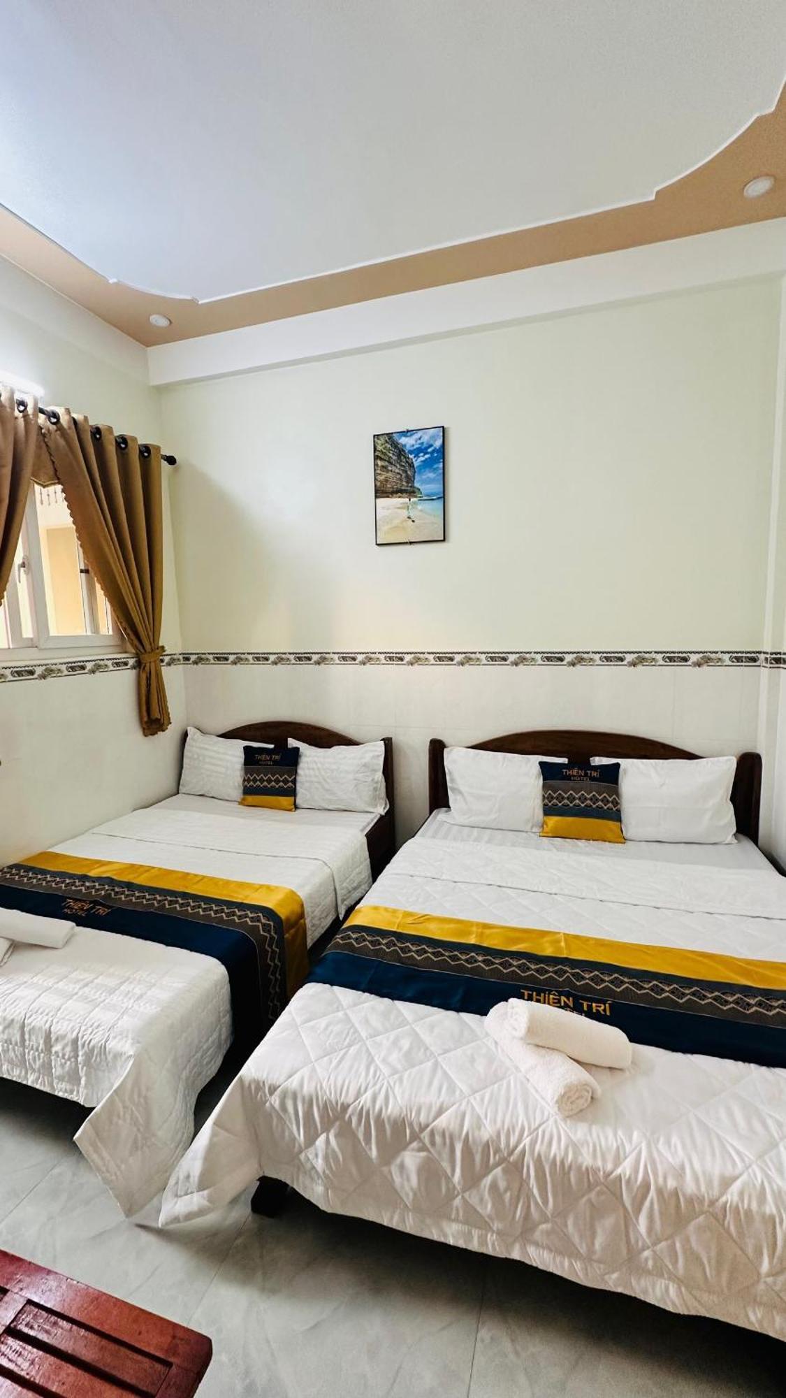 Khach San Thien Tri Ly Son Hotel Bagian luar foto