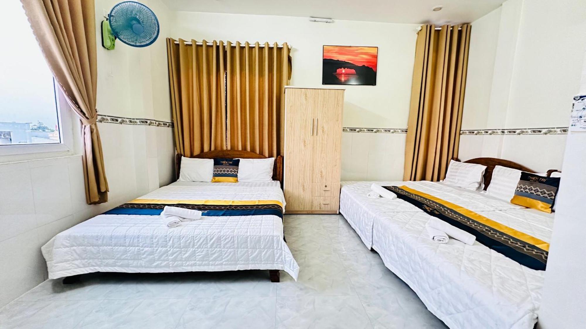 Khach San Thien Tri Ly Son Hotel Bagian luar foto